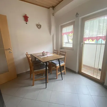 Alessandra Apartment
