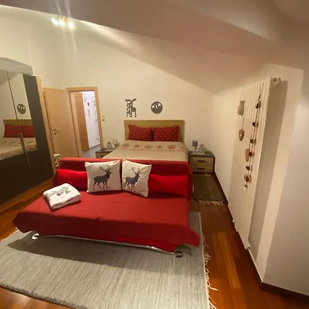 Alessandra Apartment